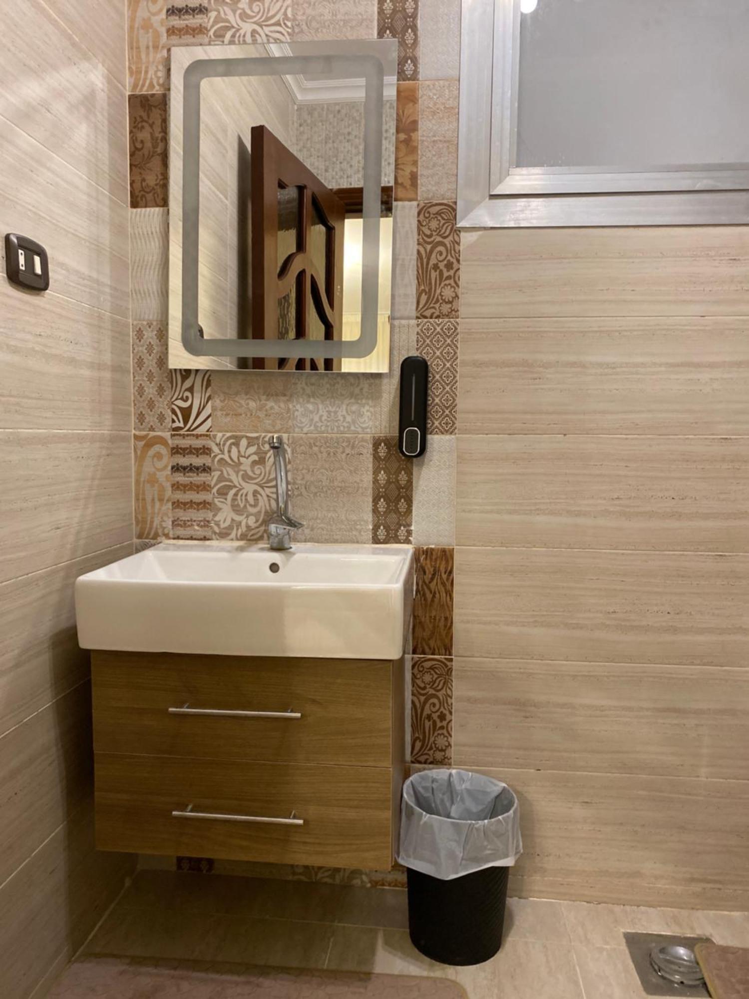 Appartement Charming 2br With Private Garden