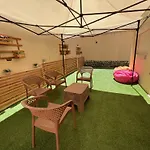 Charming 2Br With Private Garden