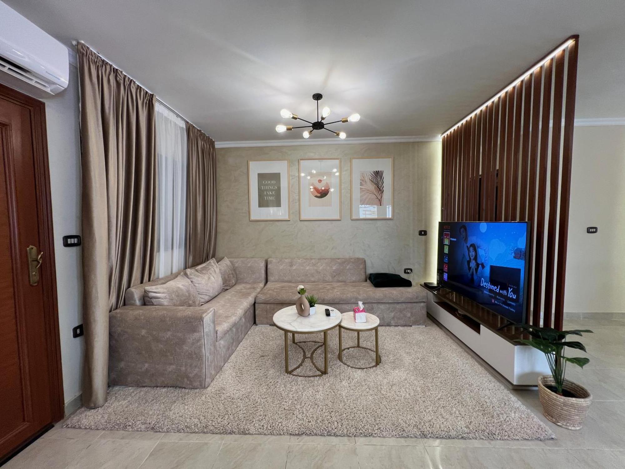 Apartment Charming 2br With Private Garden *