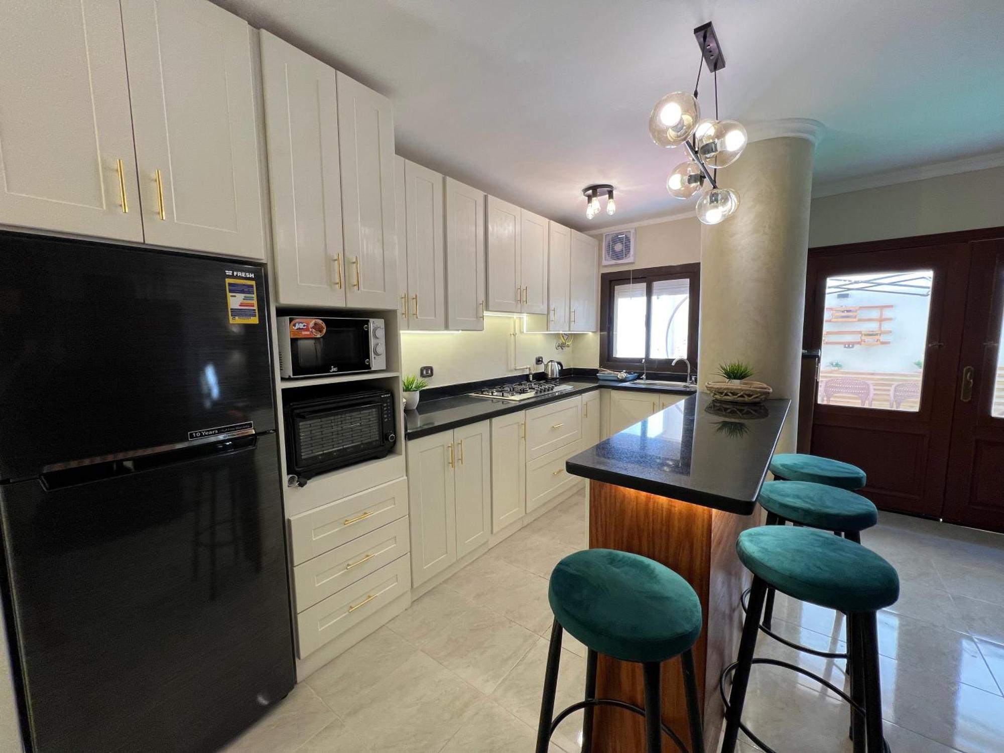 Charming 2br With Private Garden * Cairo